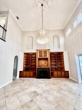 5027 Keeneland Cir in Orlando, FL - Building Photo - Building Photo