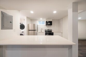 124 Bentley Ave in Jersey City, NJ - Building Photo - Building Photo