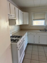 5834 E 20th St in Indianapolis, IN - Foto de edificio - Building Photo