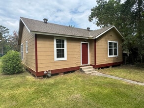 2306 N 37th St in Baton Rouge, LA - Building Photo - Building Photo