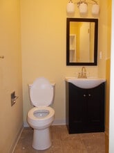 252 W Mechanic St in Frostburg, MD - Building Photo - Building Photo