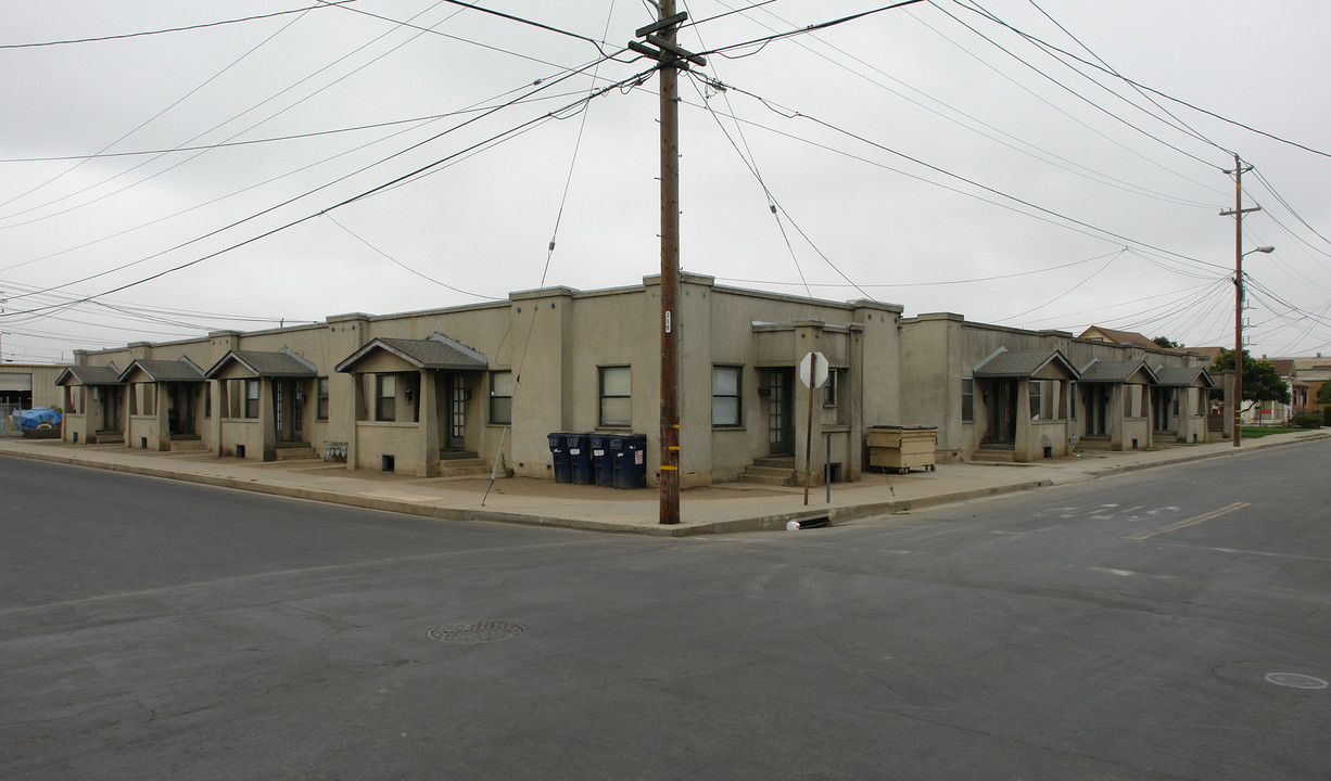 305 Locust St in Watsonville, CA - Building Photo