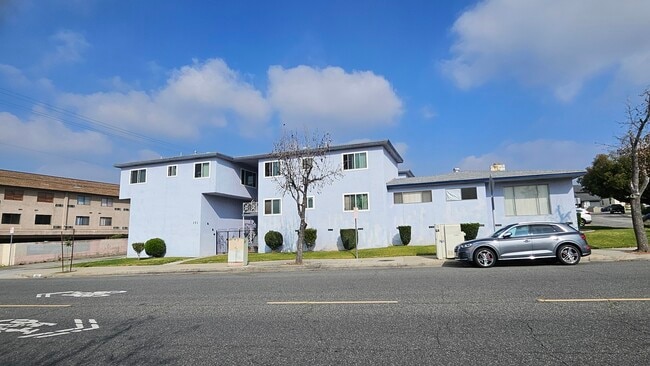 151 E Riggin St, Unit E, Unit E