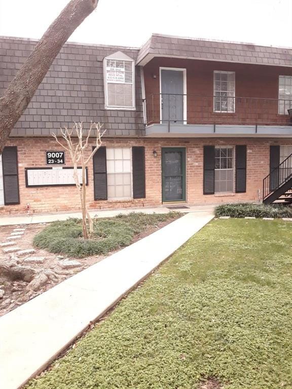 property at 9007 Gaylord Dr