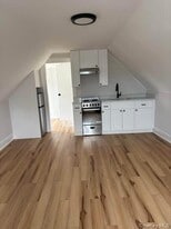 26 N Terrace Ave in Mount Vernon, NY - Building Photo