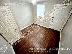 1006 Newton St in New Orleans, LA - Building Photo - Building Photo