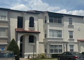 5120 Conroy Rd, Unit 28 in Orlando, FL - Building Photo