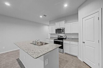 9504 Drifting Sand Dr in Fort Worth, TX - Building Photo - Building Photo