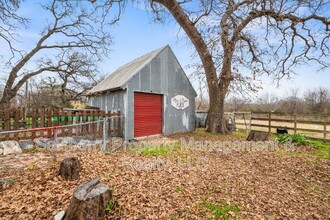 1449 E FM 4 in Cleburne, TX - Building Photo - Building Photo