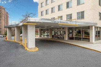 Grosvenor Park I in North Bethesda, MD - Building Photo - Building Photo