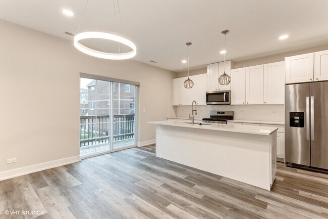 10618 Alice Mae Ct in Orland Park, IL - Building Photo - Building Photo