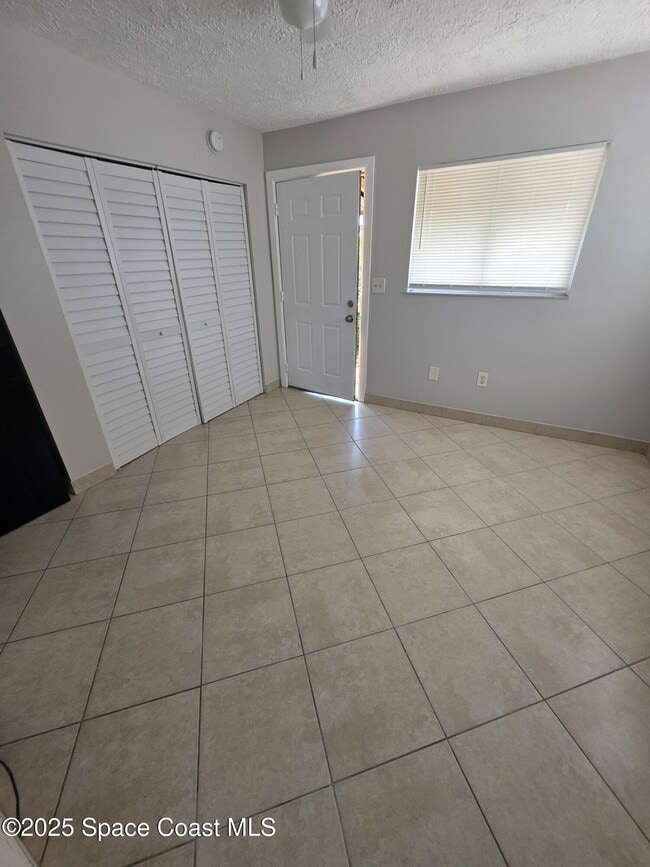 105 Palmetto Ave in Merritt Island, FL - Building Photo - Building Photo
