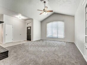 11305 Ann Arbor Ave in Oklahoma City, OK - Building Photo - Building Photo