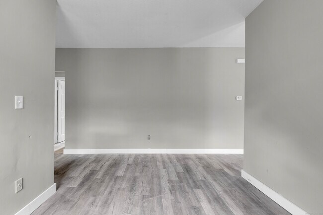 43 Seyms St in Hartford, CT - Building Photo - Building Photo
