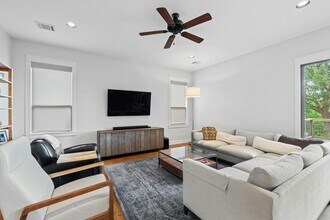 4609 Edgemont Dr in Austin, TX - Building Photo - Building Photo