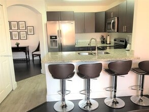 6202 NW 116th Ave in Doral, FL - Building Photo - Building Photo