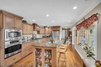 200 Pershing Blvd photo'