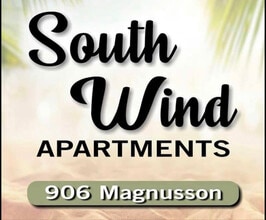 906 Magnusson Ave in Palacios, TX - Building Photo - Building Photo
