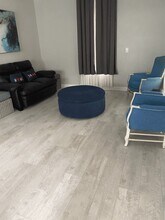 6716 Jefferson Blvd in Groves, TX - Building Photo - Building Photo