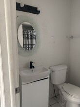 8300 S Vernon Ave in Chicago, IL - Building Photo - Building Photo