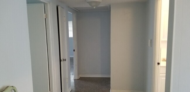 2450 13th Ave S in St. Petersburg, FL - Building Photo - Building Photo