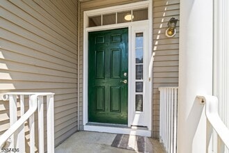 33 Kennedy Ct in Princeton, NJ - Building Photo - Building Photo