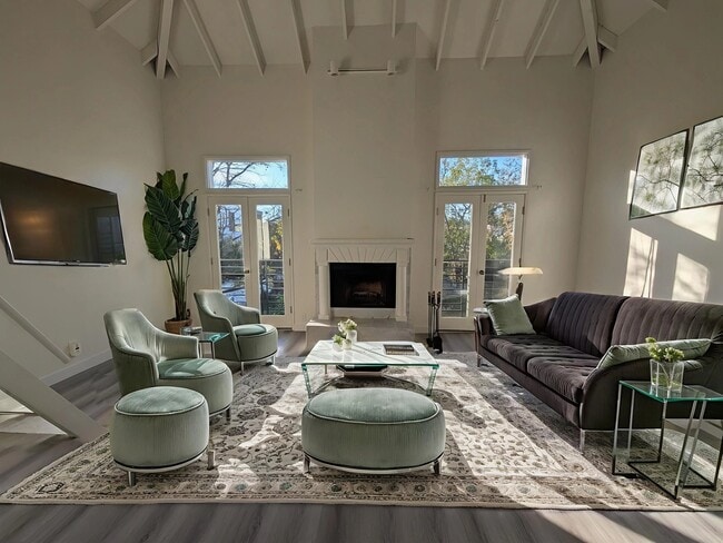 property at 4530 Whitsett Ave