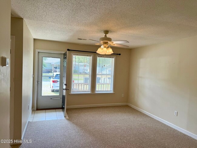 1003 High Point Ave SW in Calabash, NC - Building Photo - Building Photo