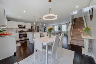 3323 Caledonia Drive in Yorkville, IL - Building Photo - Building Photo