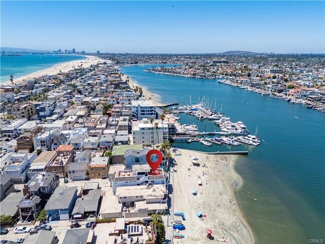 6312 E Bayshore Walk in Long Beach, CA - Building Photo - Building Photo