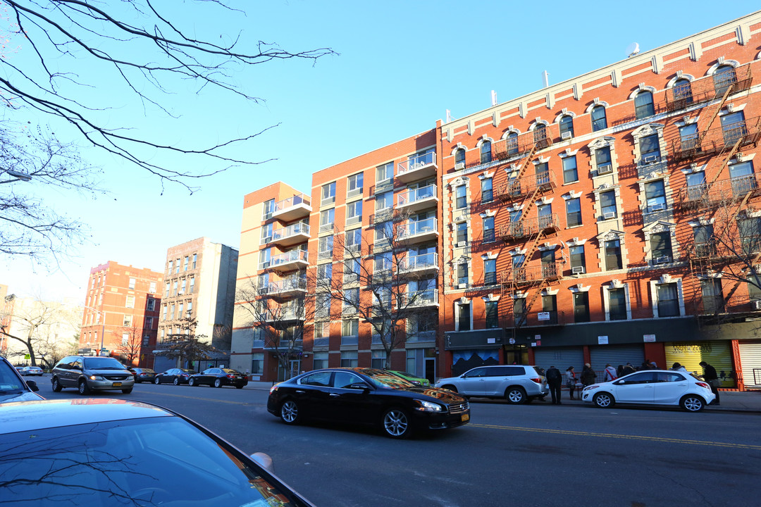 Pleasant Garden Apartments in New York, NY - Building Photo