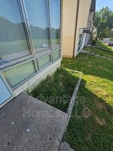 827 N 70th Terrace in Kansas City, KS - Building Photo - Building Photo