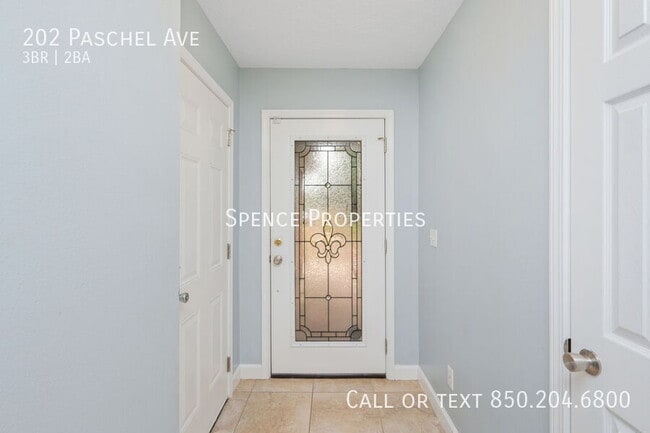 202 Paschel Ave in Mary Esther, FL - Building Photo - Building Photo