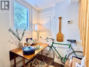 25 Krug St in Kitchener, ON - Building Photo - Building Photo