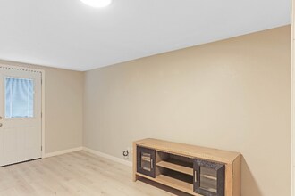 322 Garfield St in Oceanside, CA - Building Photo - Building Photo