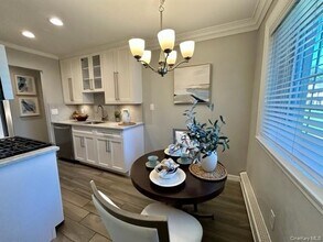 9 Williams Blvd in Lake Grove, NY - Building Photo - Building Photo