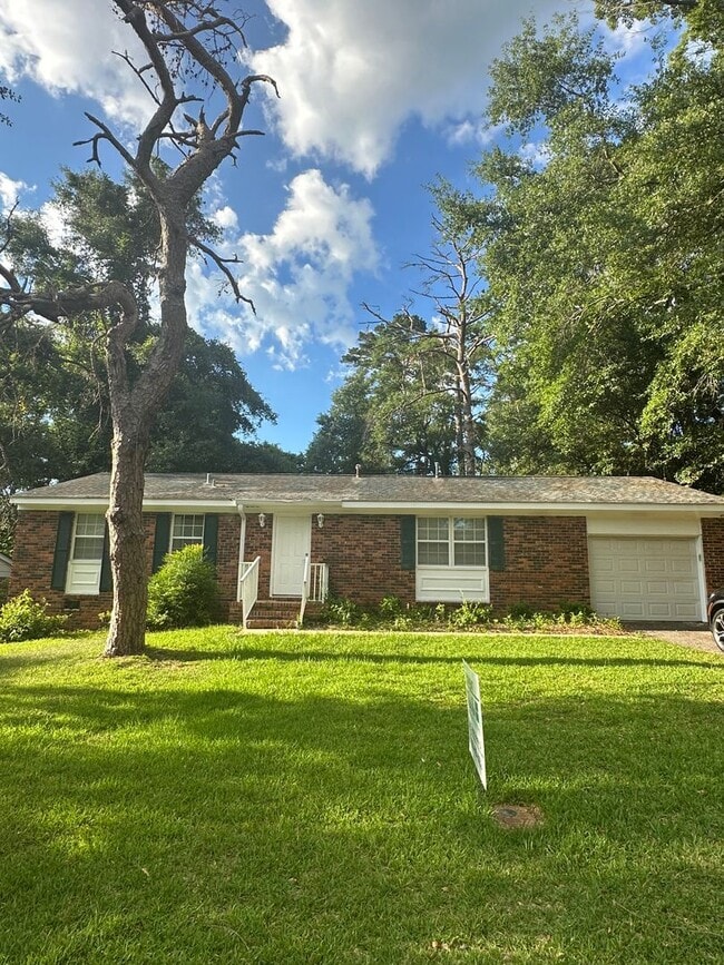 property at 2004 Sheridan Rd