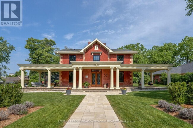 57 Victoria St in Milton, ON - Building Photo - Building Photo