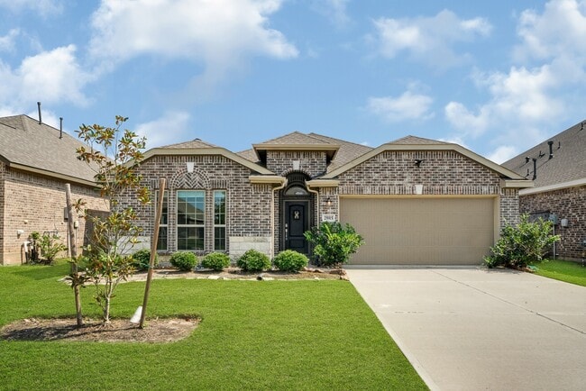 property at 25915 Aura Lake Ln