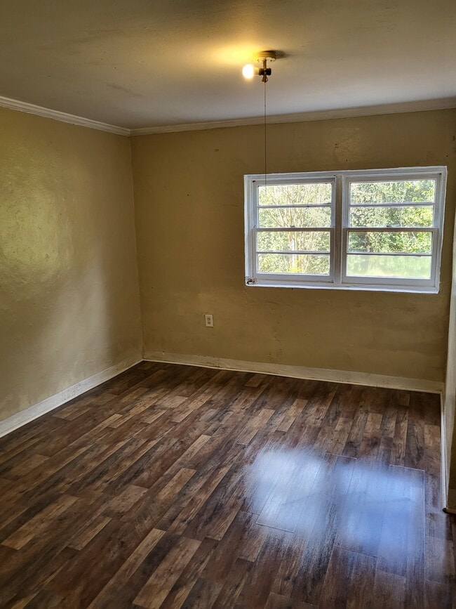 property at 1250 Twin Pine Rd