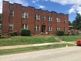 1336 Charleston Ave, Unit 2 in Huntington, WV - Building Photo