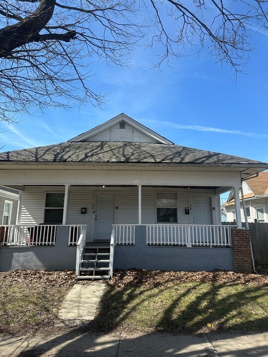 24 N Linwood Ave in Indianapolis, IN - Building Photo