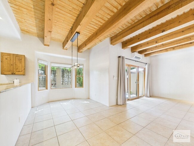 300 Camino De Los Marquez in Santa Fe, NM - Building Photo - Building Photo