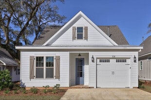 308 Dahlonega Dr, Unit 21 Camellia Oaks in Tallahassee, FL - Building Photo