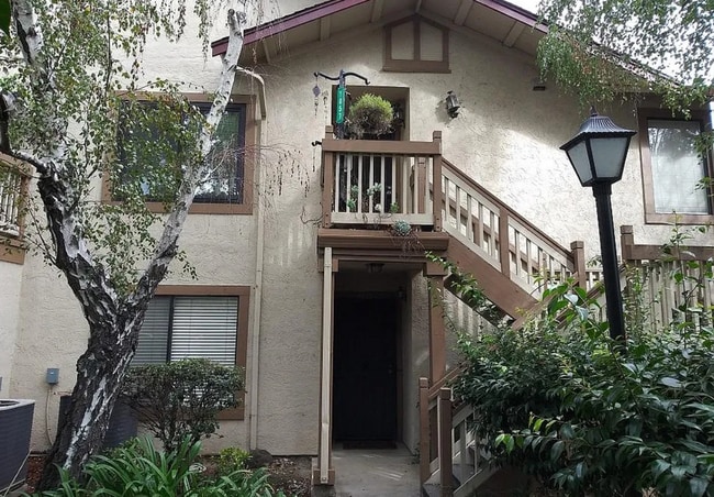 property at 1065 Huntington Common