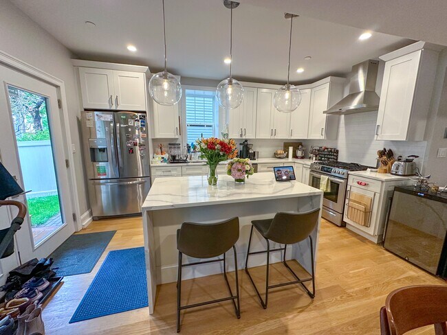 property at 3231 Washington St