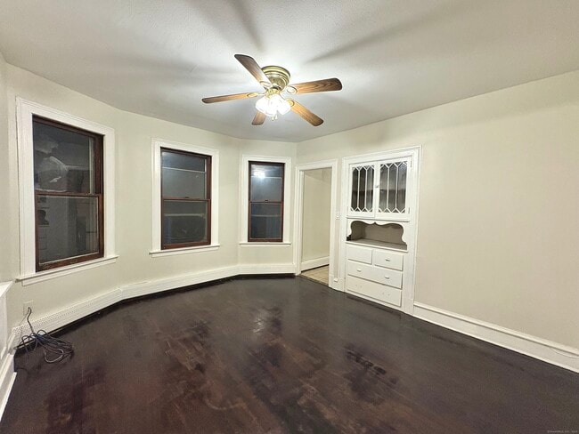 72 Sterling St in Hartford, CT - Building Photo - Building Photo