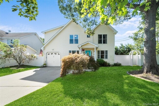 property at 108 S Hillside Ave