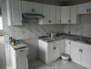 33 Cole St in Pawtucket, RI - Building Photo - Building Photo