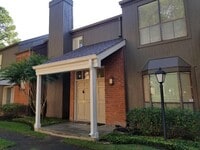 701 Bering Dr photo'